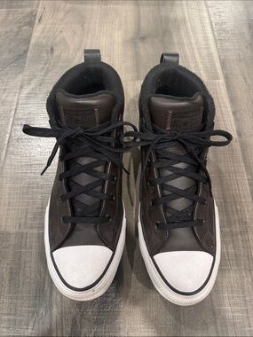 Converse Chuck Taylor Men’s Dark Brown Leather
